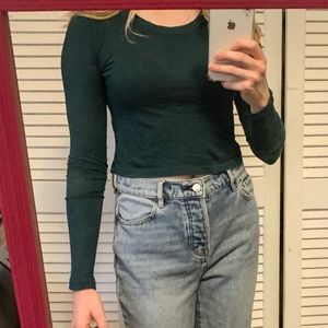 Forever 21 long sleeved midriff tee